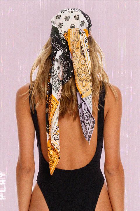 Verona scarf accessory
