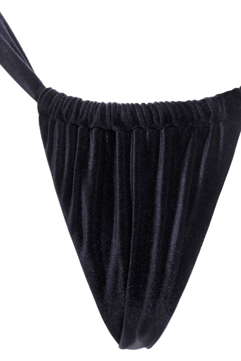 Elsa-Aguja-Bottom-12842-5