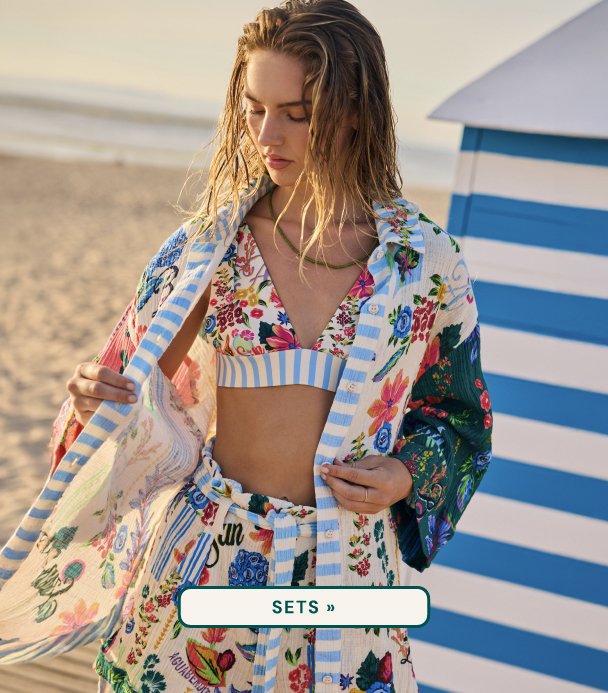 Sets | Agua Bendita